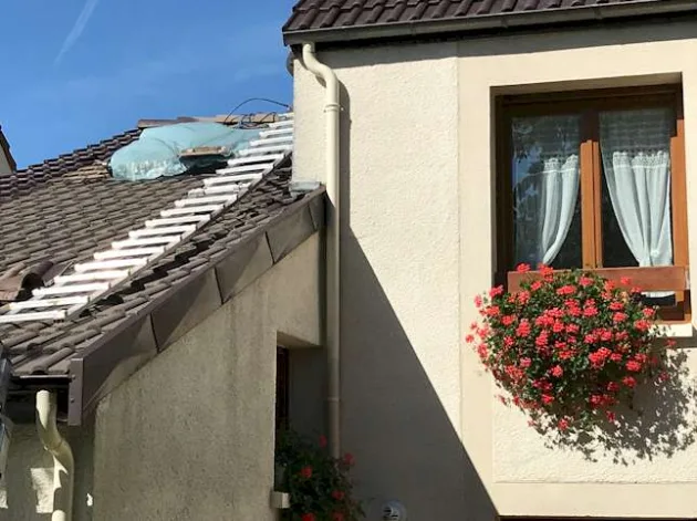 Étanchéité rives toiture à Brison-Saint-Innocent – SD Couvreur Savoie